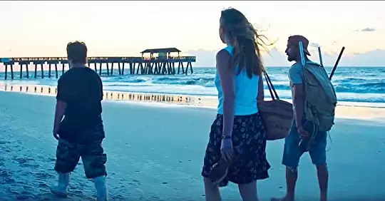 「ザ・ピーナッツバター・ファルコン」ダコタ・ジョンソン & シャイア・ラブーフ & Zack Gottsagenの画像