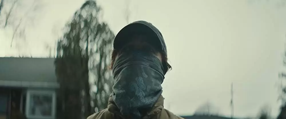 「孤独なふりした世界で」ピーター・ディンクレイジの画像