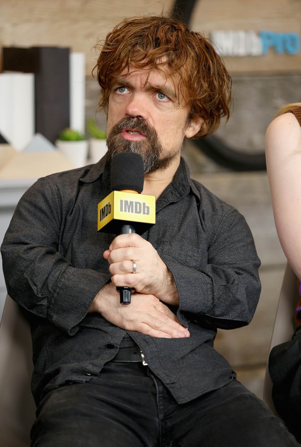 孤独なふりした世界での画像