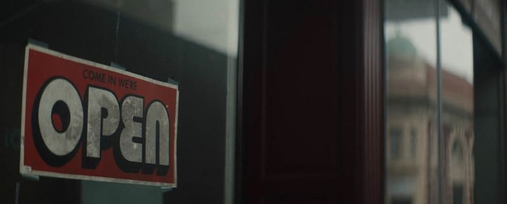 孤独なふりした世界での画像