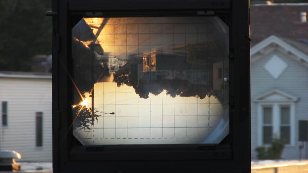 Gregory Crewdson: There But Not There（原題）の画像