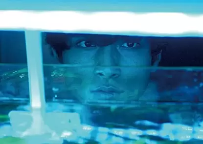 アンダー・ユア・ベッドの画像