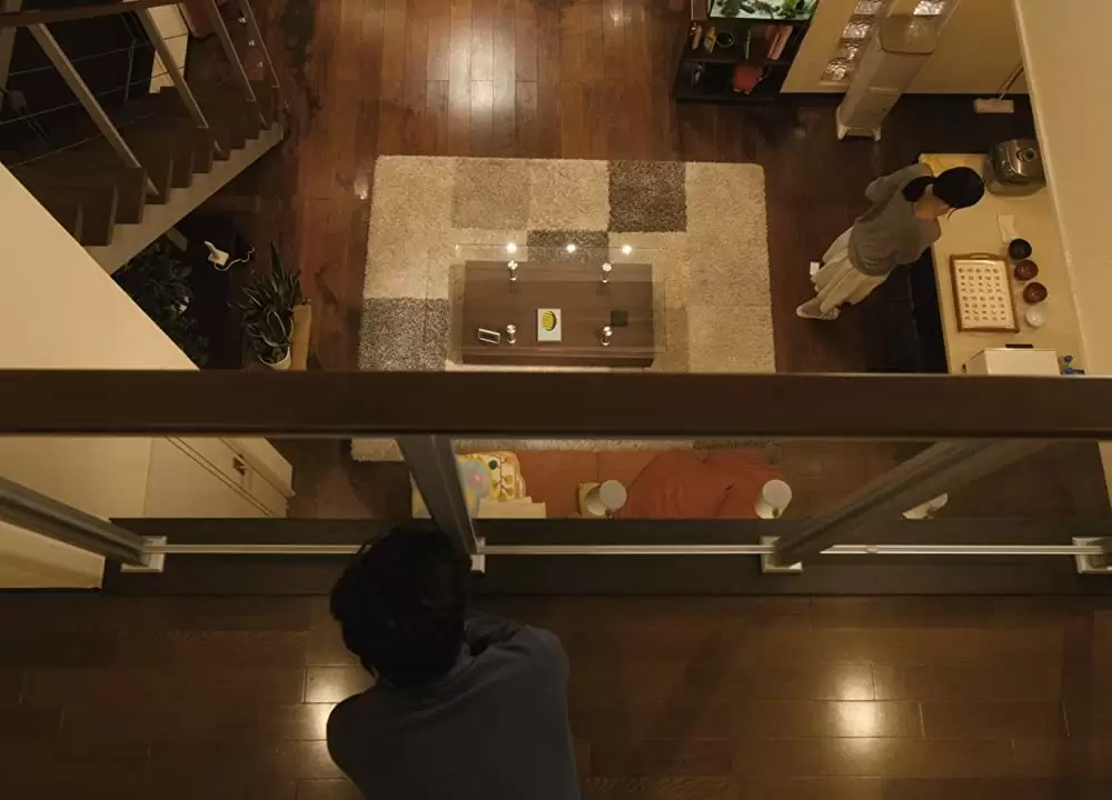 アンダー・ユア・ベッドの画像