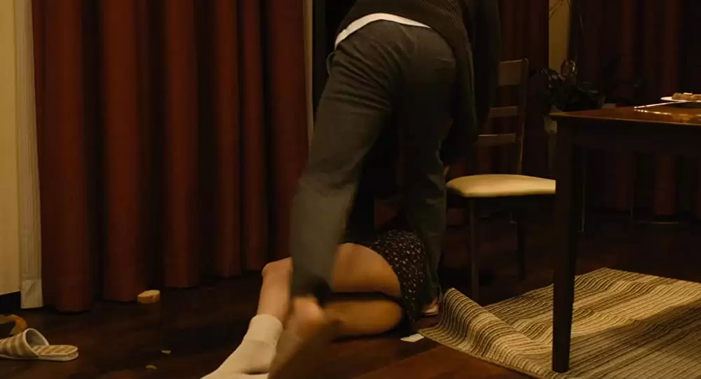 アンダー・ユア・ベッドの画像