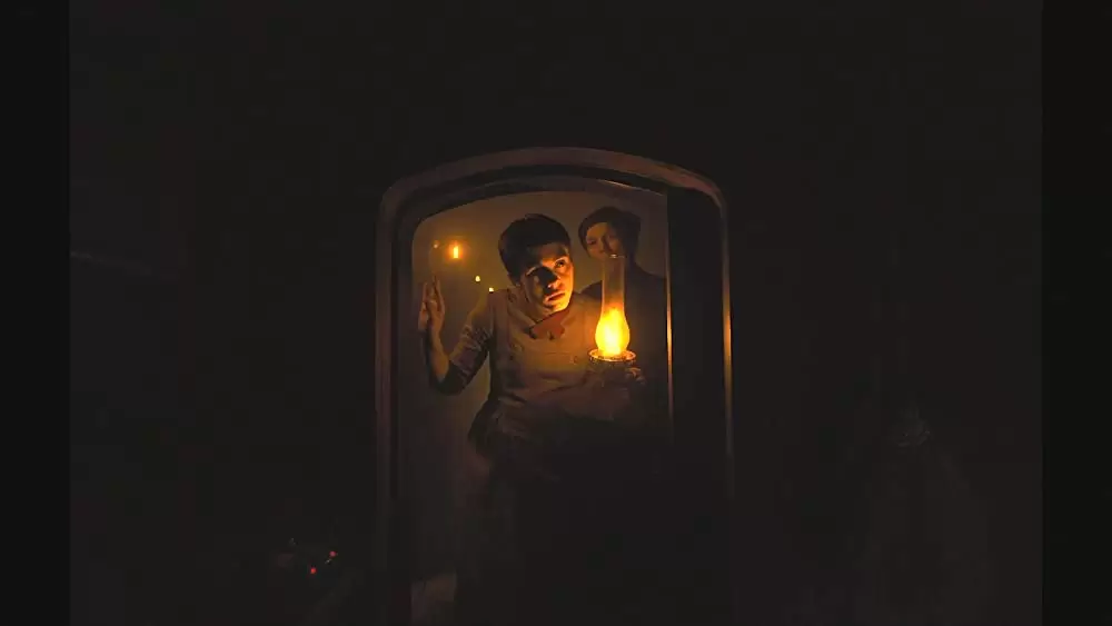 「Gretel & Hansel」アリス・クリーグ & ソフィア・リリスの画像