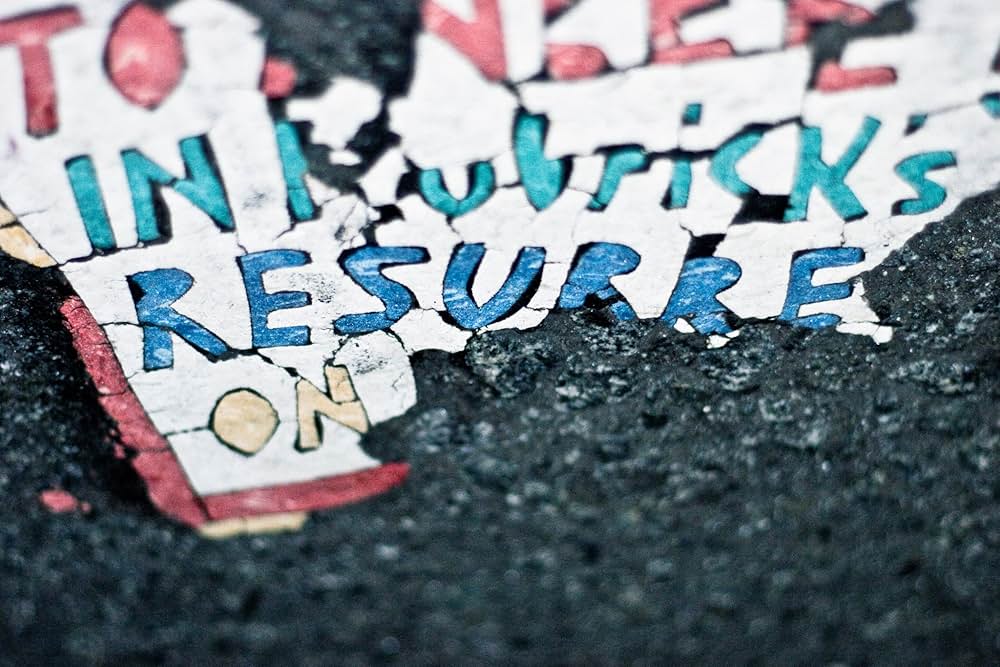 Resurrect Dead: The Mystery of the Toynbee Tiles（原題）の画像