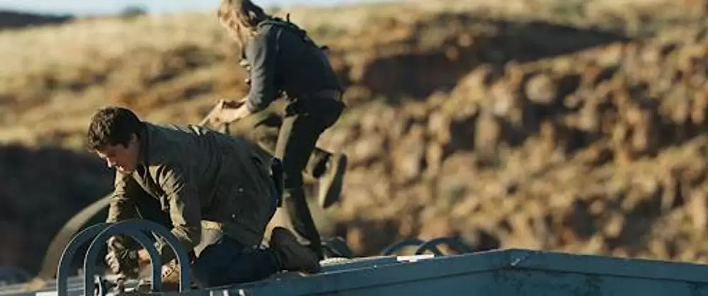 「メイズ・ランナー：最期の迷宮」ディラン・オブライエン & ローサ・サラザールの画像