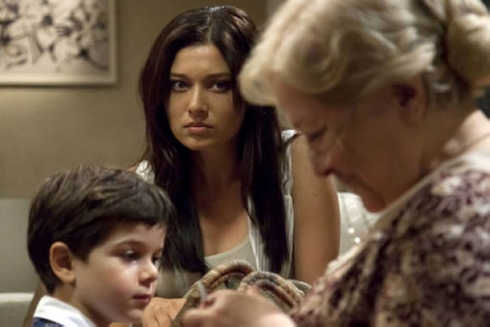 プラタナスの樹の下での画像