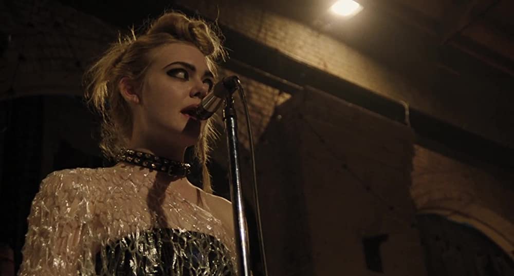 パーティで女の子に話しかけるにはの画像