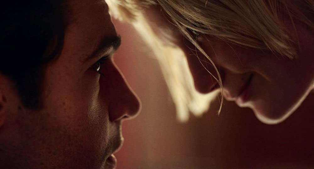 ピアッシングの画像