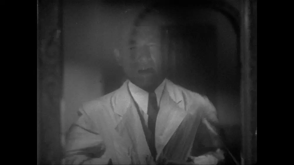 透明人間現るの画像