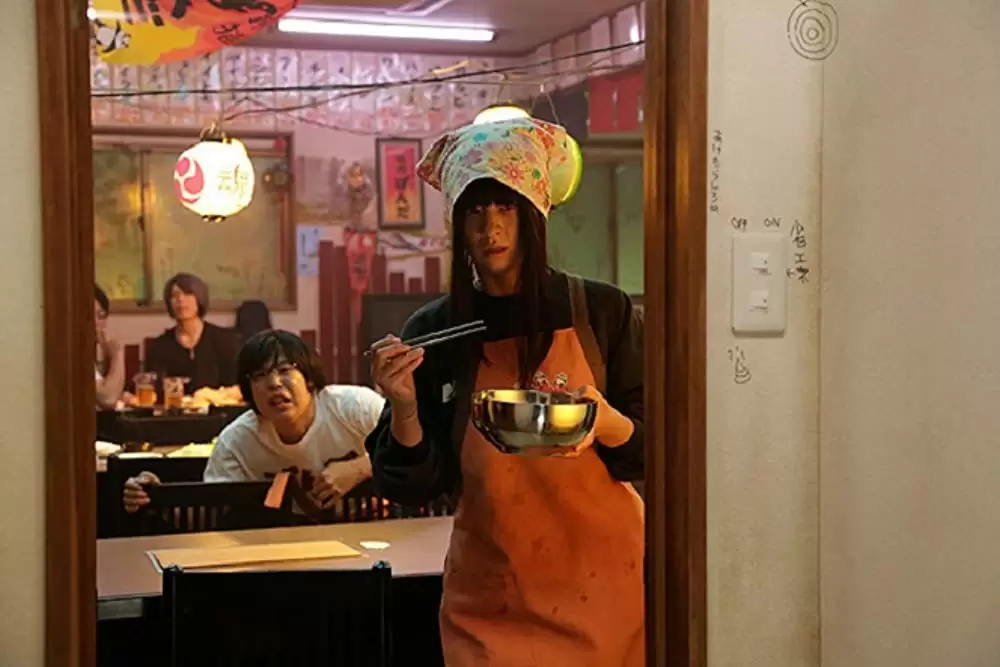 「TOO YOUNG TO DIE！ 若くして死ぬ」尾野真千子の画像