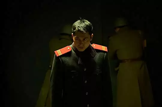 鋼鉄の雨の画像