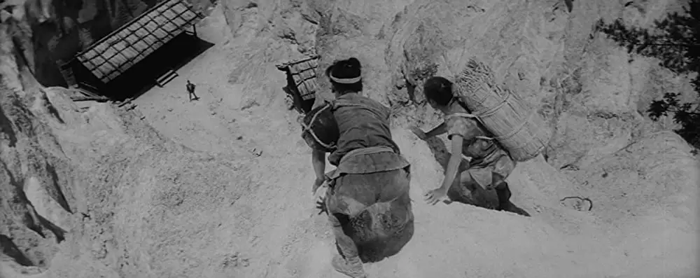 「隠し砦の三悪人」三船敏郎 & 千秋実 & 藤原鶏太の画像