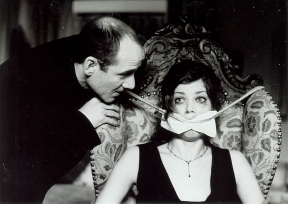 ハウリング2000の画像