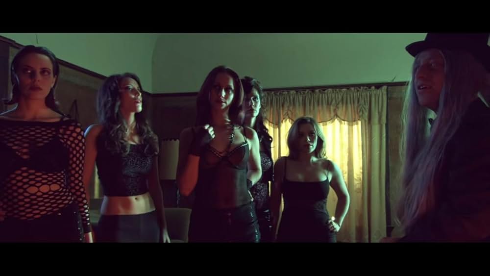 アンダーブラッドの画像