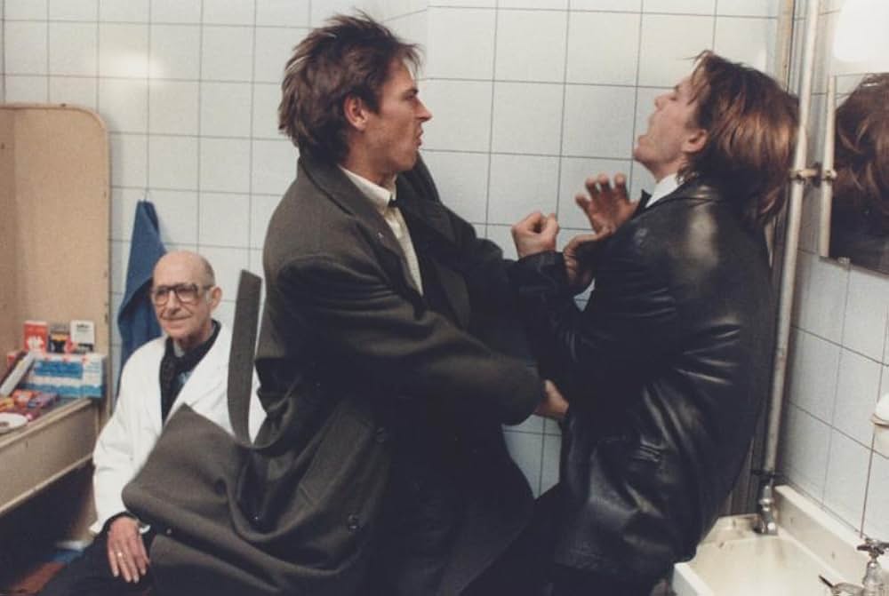 マーダー・イン・ザ・ダーク／夜よ、血をあらえの画像