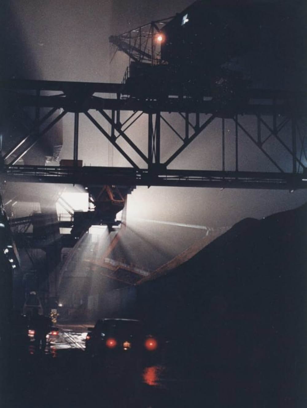 マーダー・イン・ザ・ダーク／夜よ、血をあらえの画像