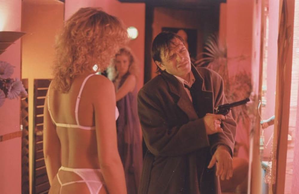 マーダー・イン・ザ・ダーク／夜よ、血をあらえの画像