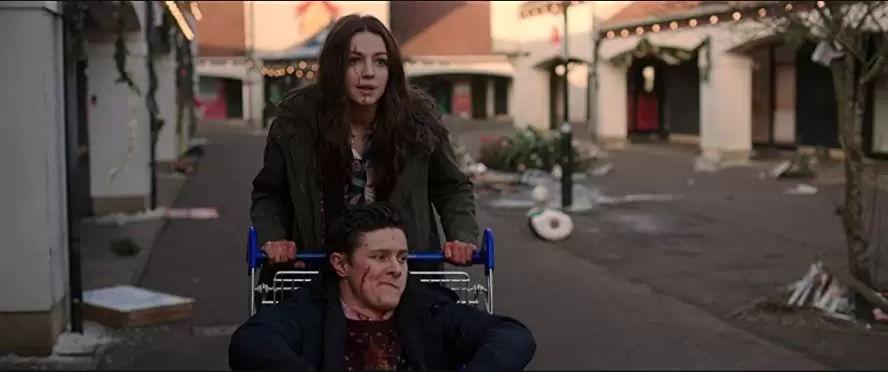 「アナと世界の終わり」エラ・ハント & Malcolm Cummingの画像