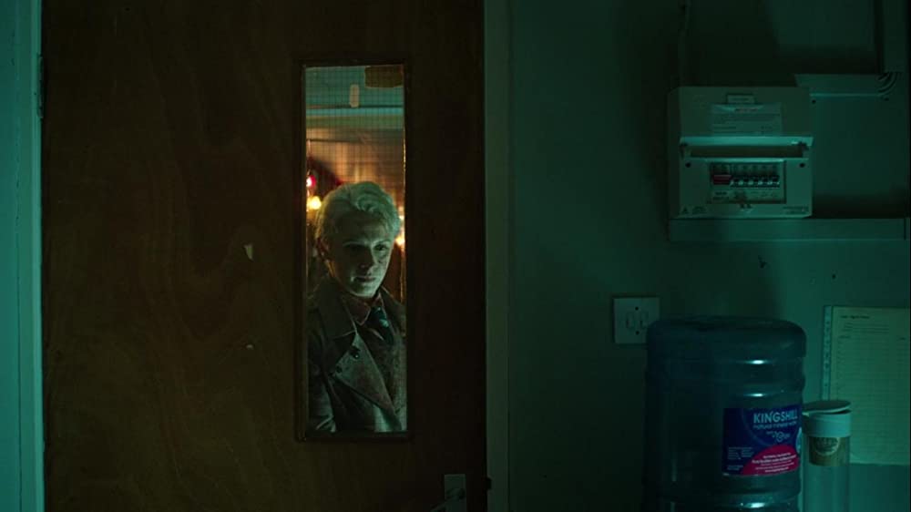 アナと世界の終わりの画像