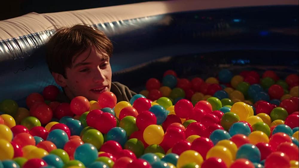 アナと世界の終わりの画像