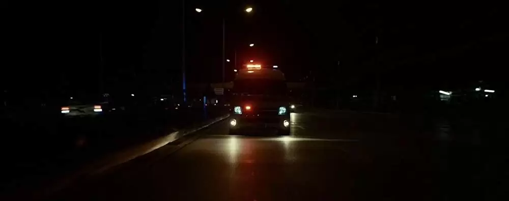 暁に祈れの画像