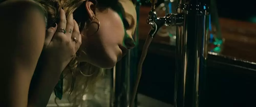 「HOT SUMMER NIGHTS ホット・サマー・ナイツ」マイカ・モンローの画像