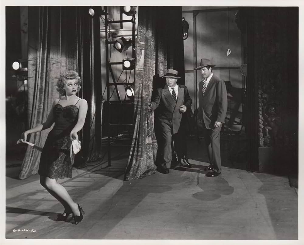 The Fuller Brush Girl（原題）の画像