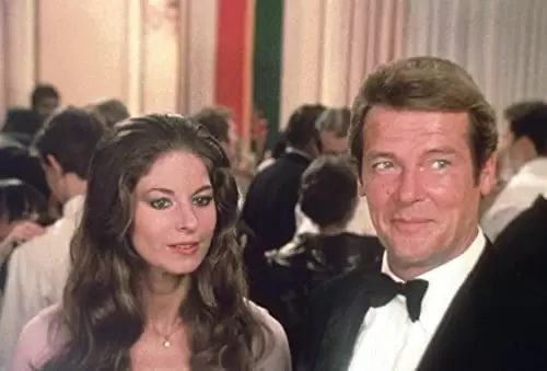 「シーウルフ」ロジャー・ムーア & Barbara Kellermanの画像