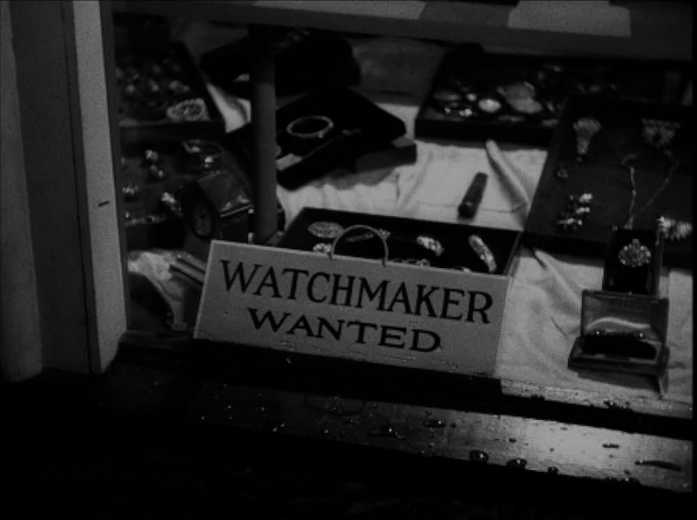 仮面の裏側の画像