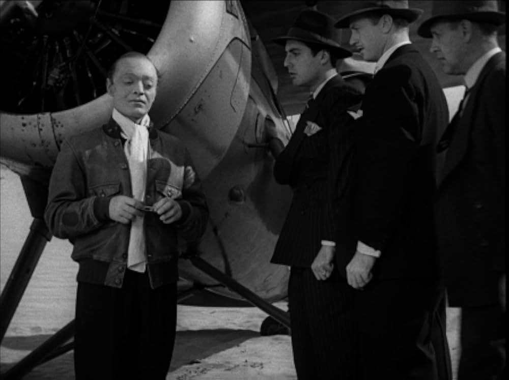 仮面の裏側の画像