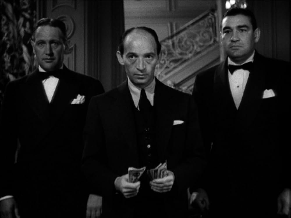 仮面の裏側の画像