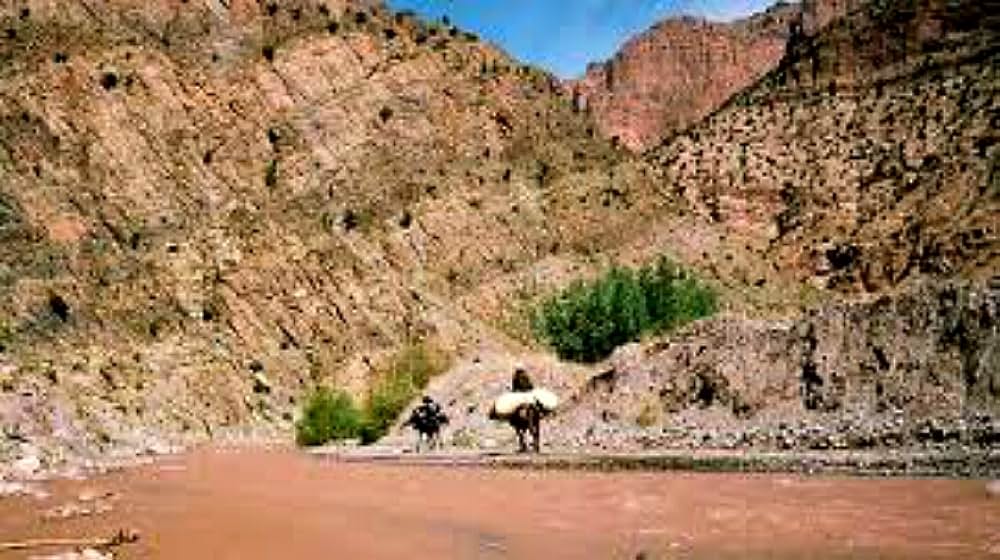 The Sky Trembles and the Earth Is Afraid and the Two Eyes Are Not Brothers（原題）の画像