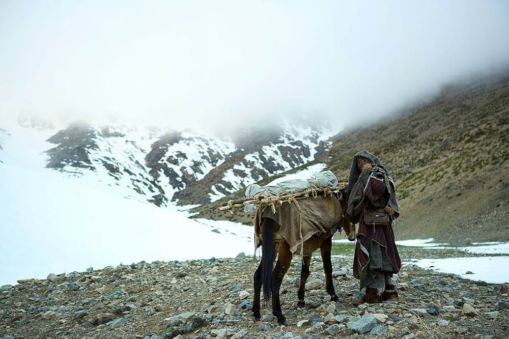 The Sky Trembles and the Earth Is Afraid and the Two Eyes Are Not Brothers（原題）の写真