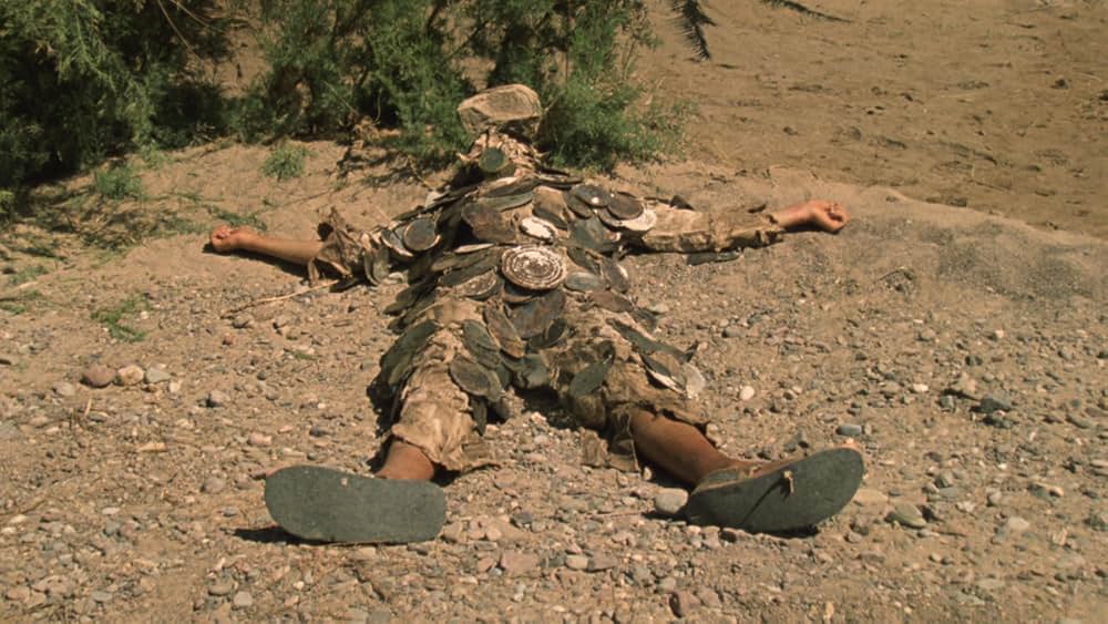 The Sky Trembles and the Earth Is Afraid and the Two Eyes Are Not Brothers（原題）の画像