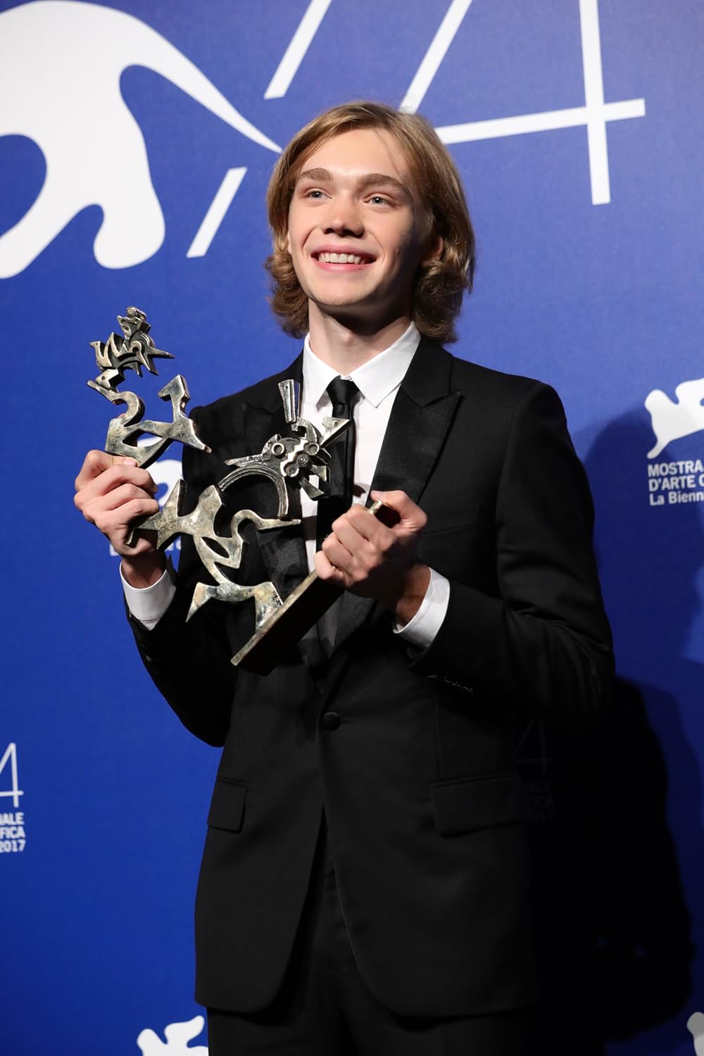 荒野にての画像