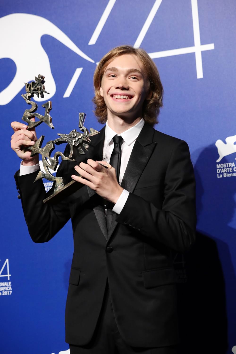 荒野にての画像