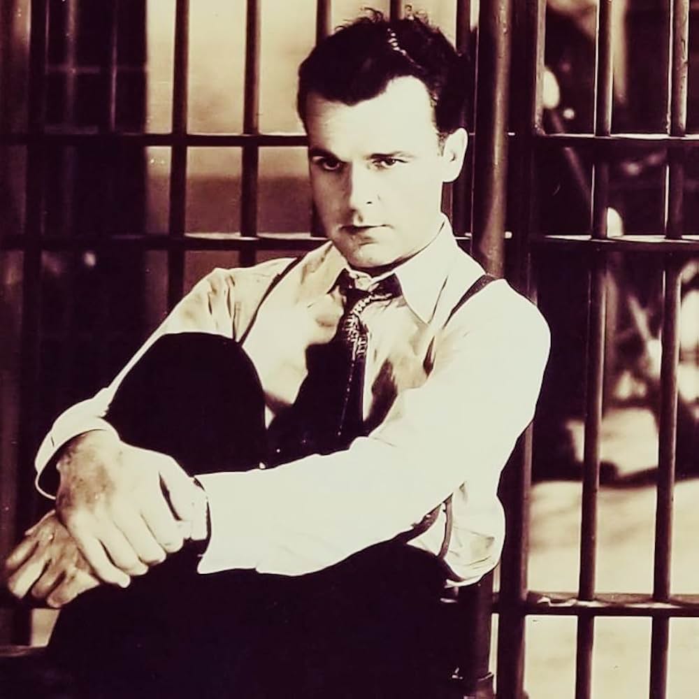 十三号室の女の写真