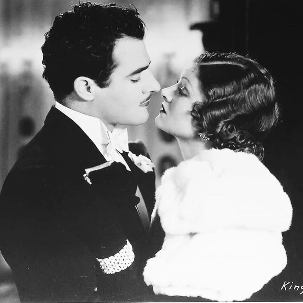 十三号室の女の画像