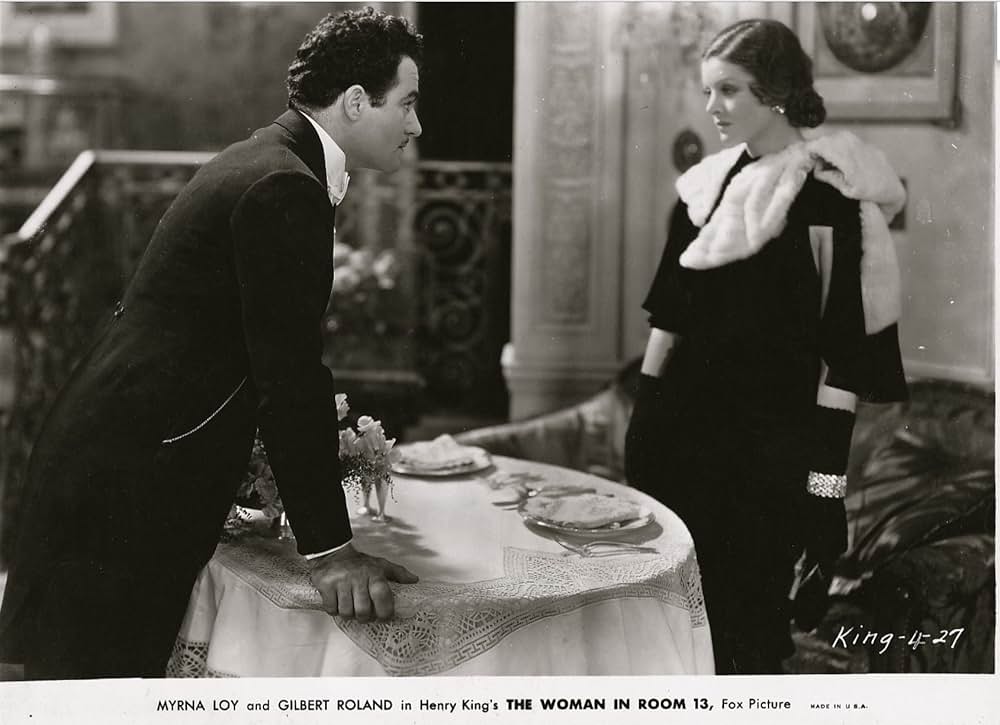 十三号室の女の画像