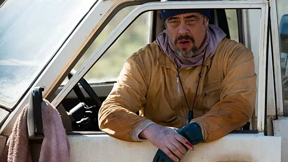 「ロープ／戦場の生命線」ベニチオ・デル・トロの画像