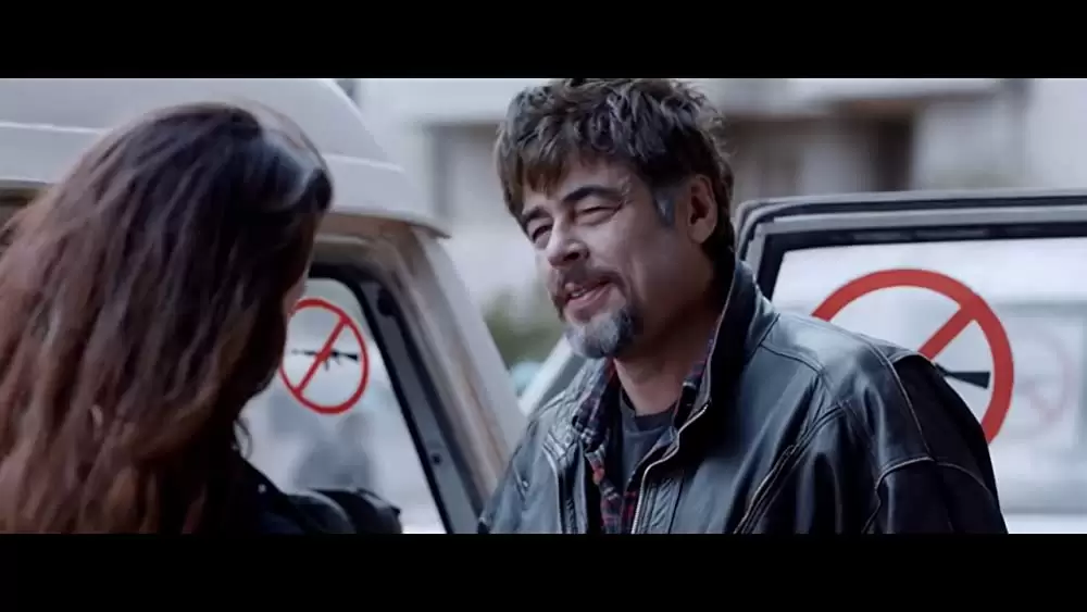 「ロープ／戦場の生命線」ベニチオ・デル・トロの画像