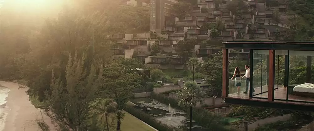 かごの中の瞳の画像