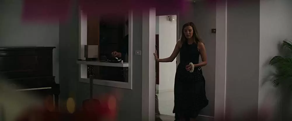 かごの中の瞳の画像