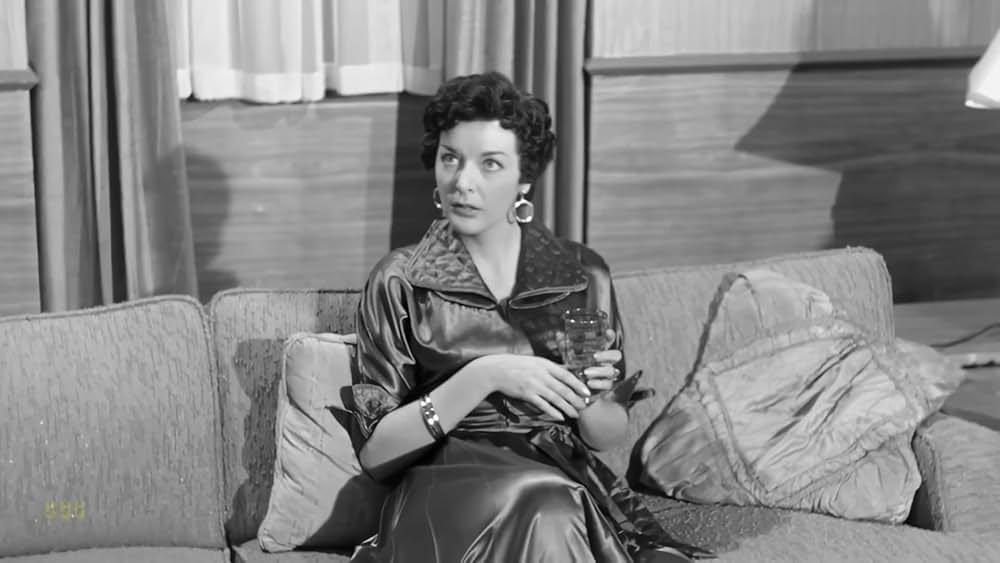 The Violent Years（原題）の画像