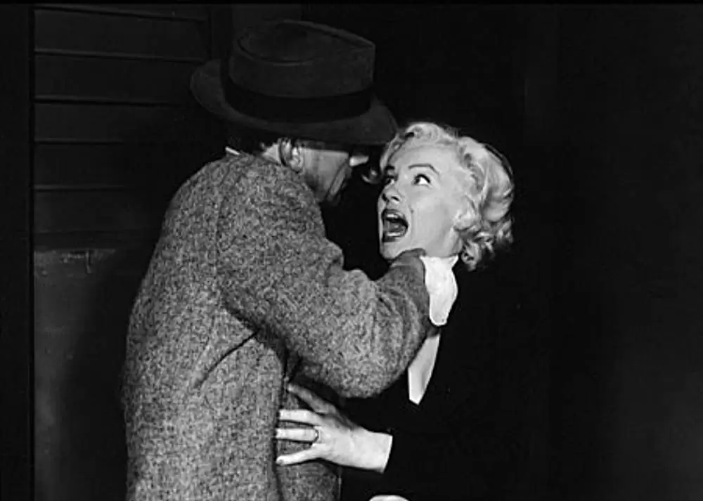 「ナイアガラ」マリリン・モンロー & ジョセフ・コットンの画像