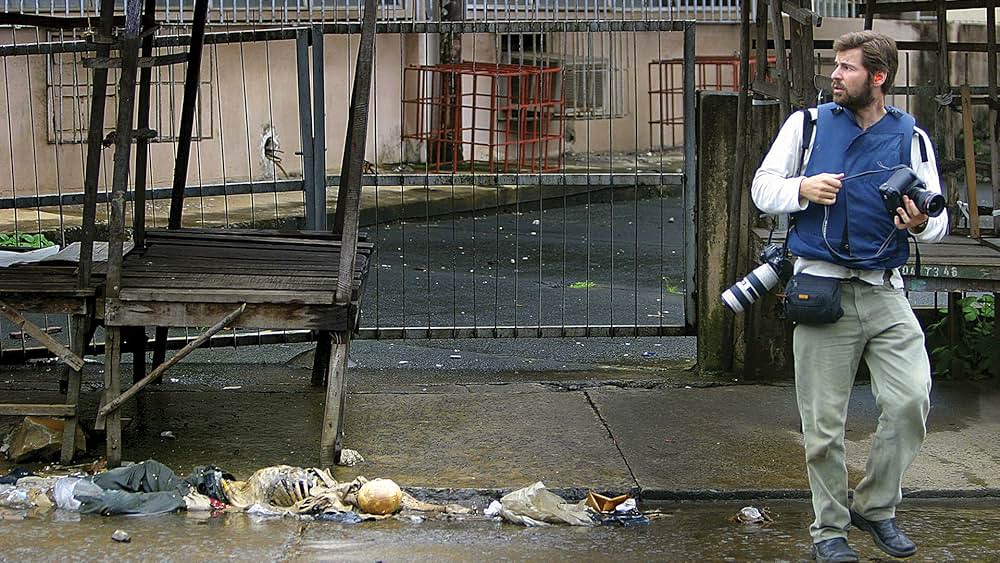 クリス・ホンドロス: それでも最前線に立つの画像