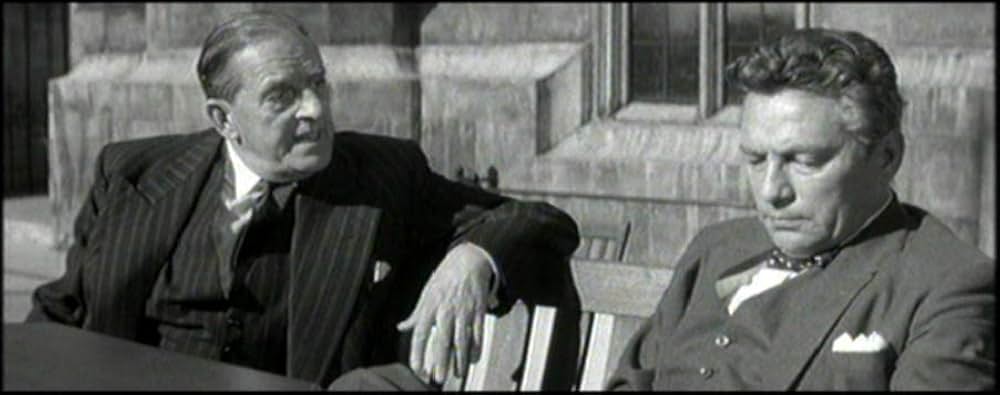 No Love For Johnnie（原題）の画像