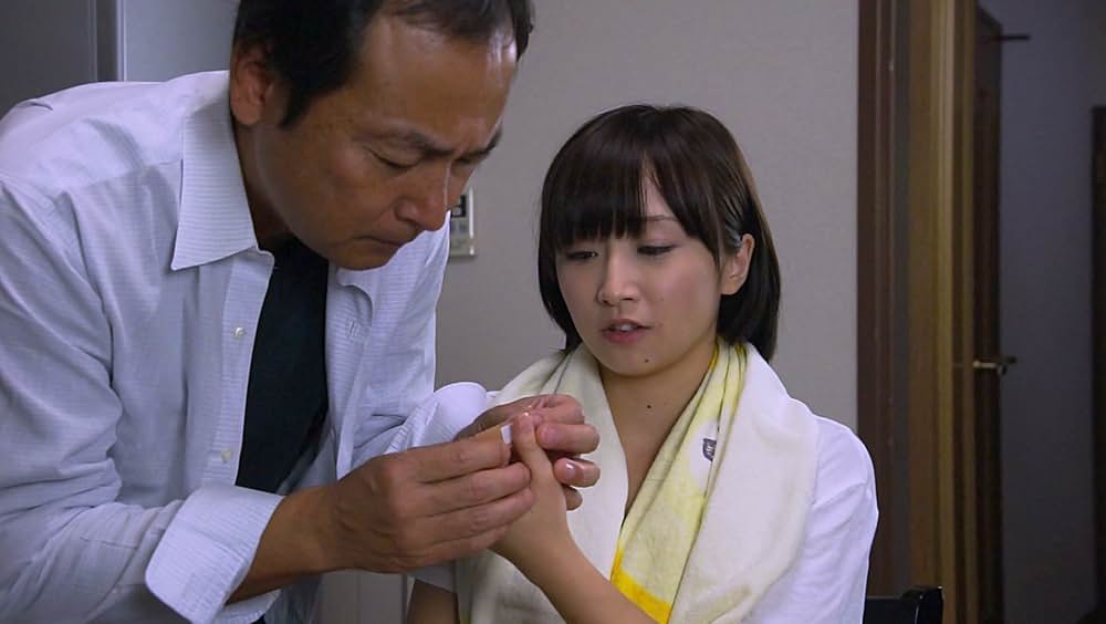 黒下着の女 欲情の赤い蜜の画像